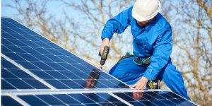 Installation Maintenance Panneaux Solaires Photovoltaïques à Saint-Denis